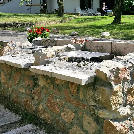 Lägenhetshotell Uliveto 3*