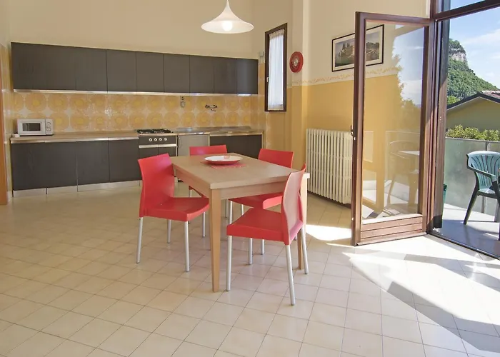 Uliveto Apart-hotel Garda (Verona)