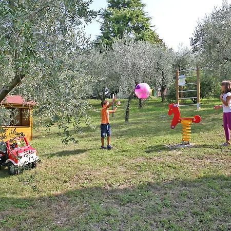 Apart Otel Uliveto 3*